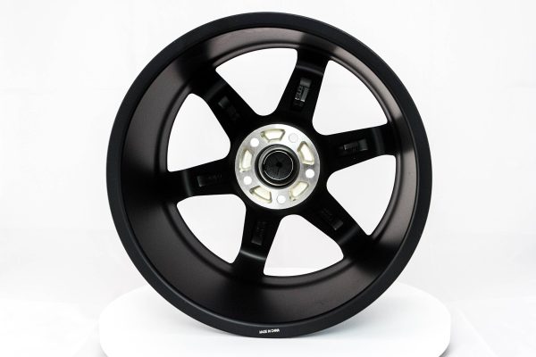 MT01 - Matte Black - 18x9.5 5x114.3 Offset +35 Online Sale